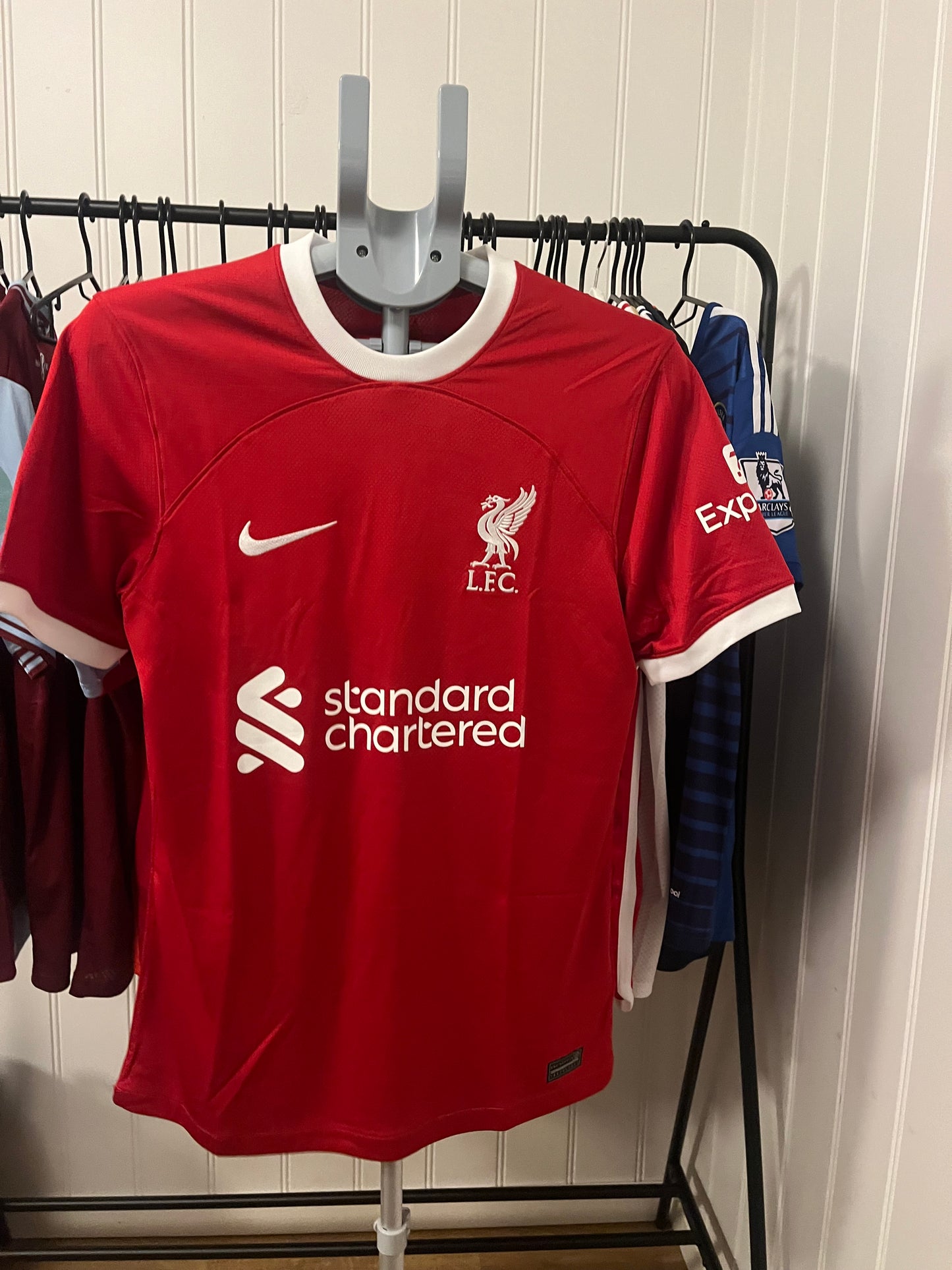 Signert J. Klopp drakt
