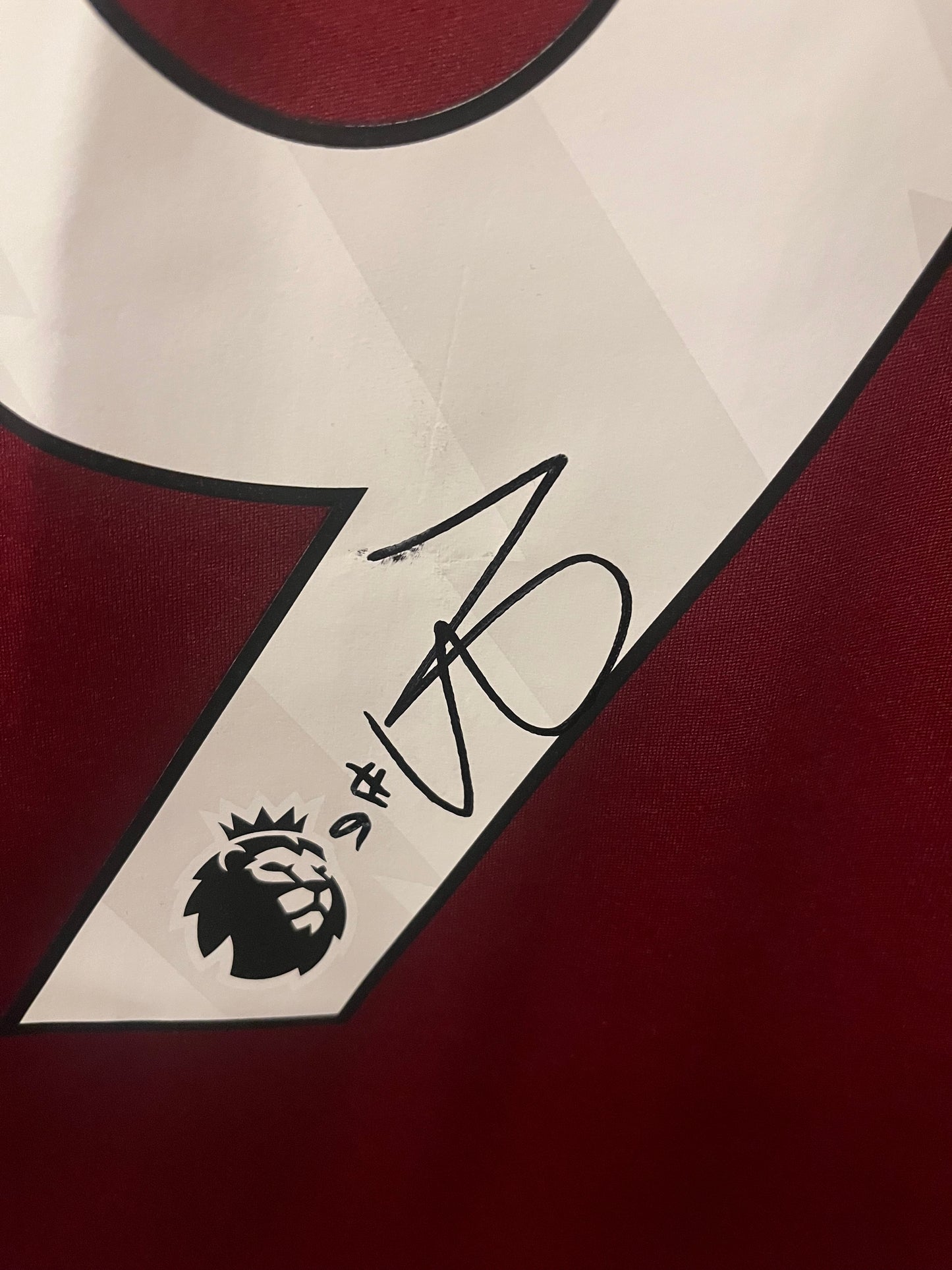J.Duran signert drakt