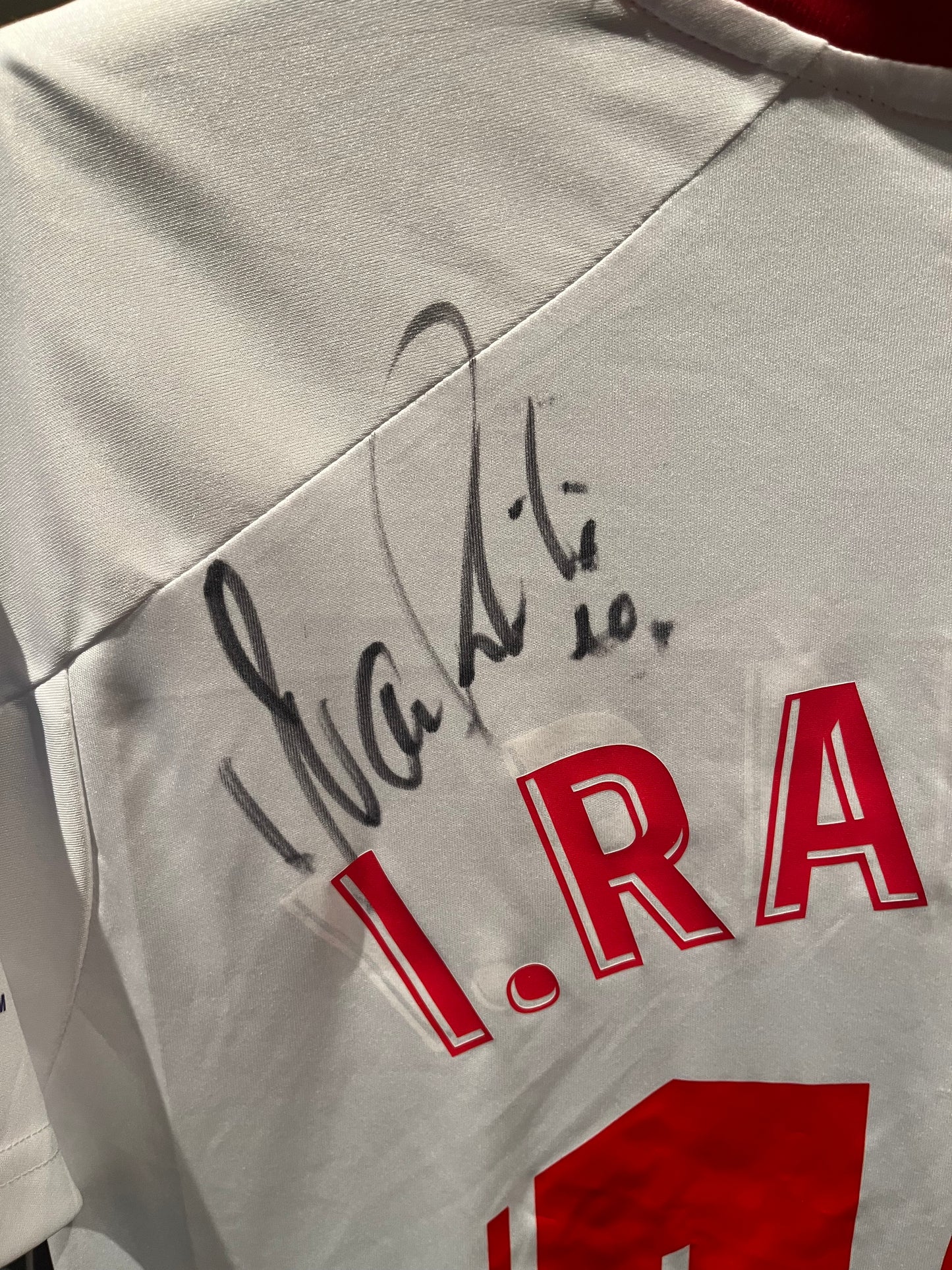 Signert Rakitic drakt