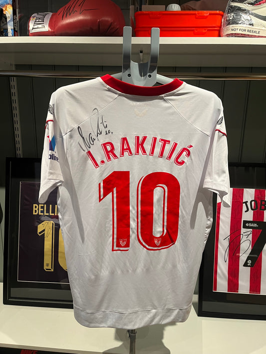 Signert Rakitic drakt