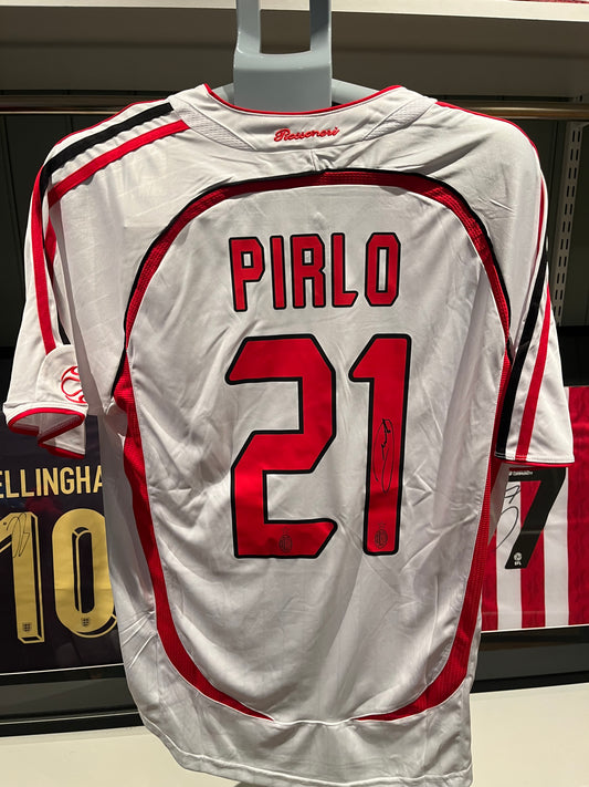 Signert Pirlo drakt